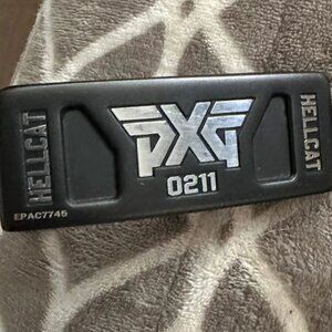 PXG 0211 RH Hellcat 34.5" Putter + Marvel Wolverine SuperStroke Grip - Excellent